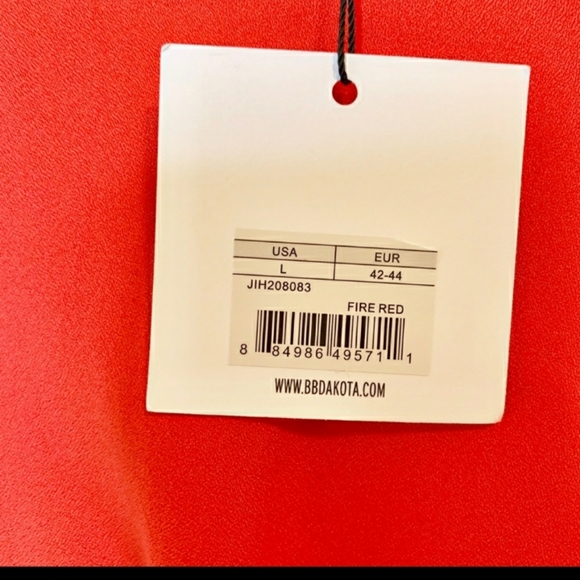 Brand New! Gorgeous boutique red dress!! - Picture 8 of 8